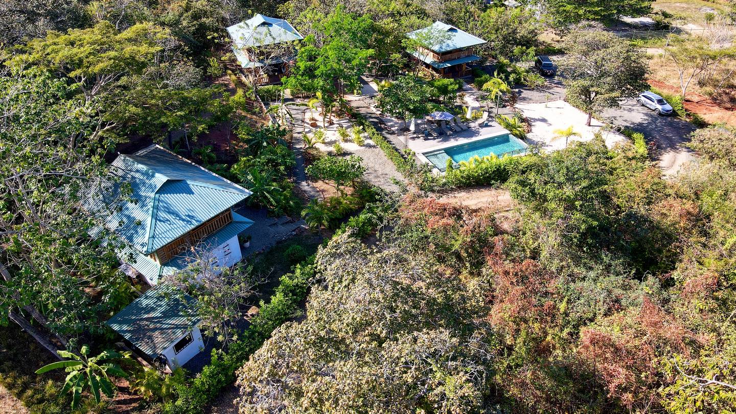9544-Aerial view of the property