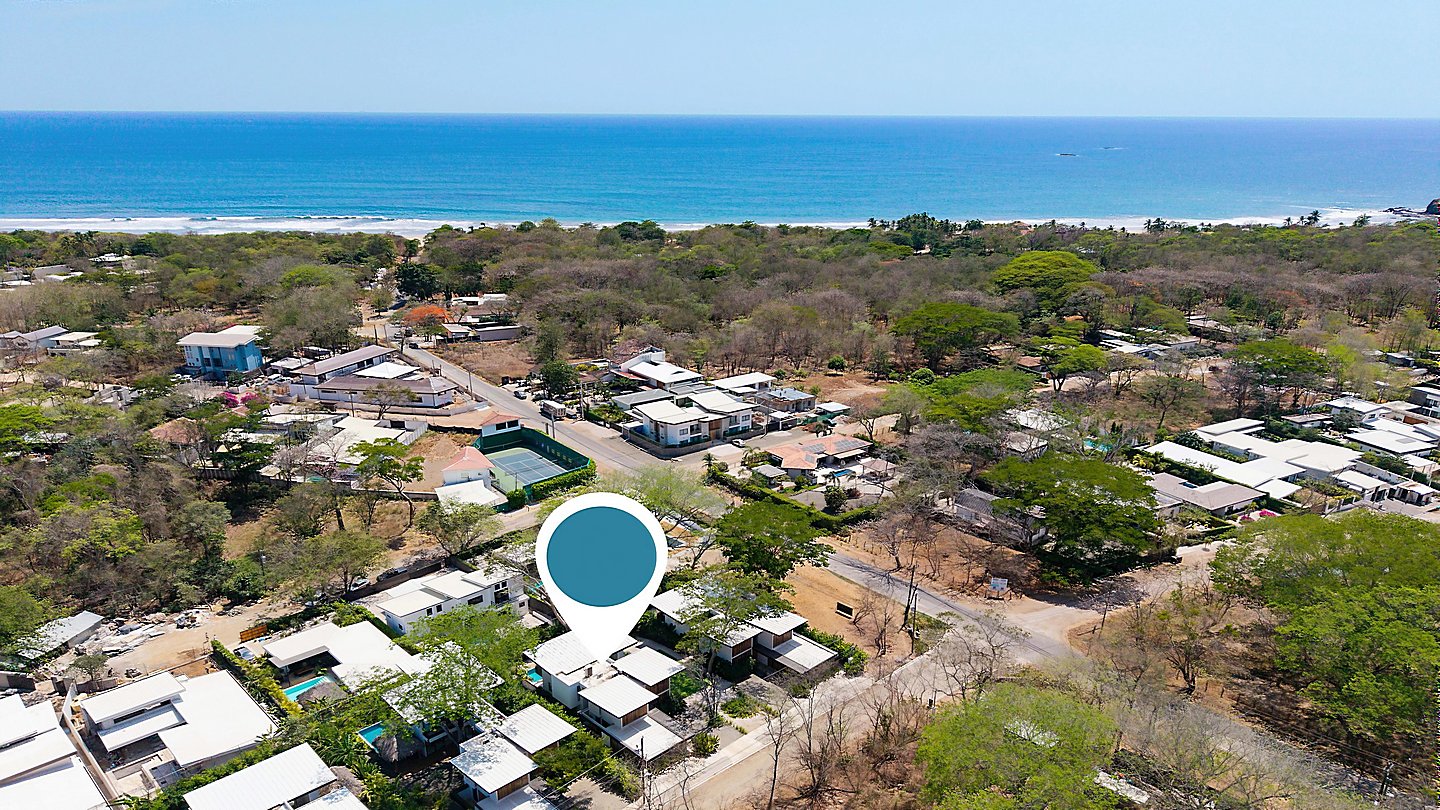 12304-Aerial view and proximity to the ocean