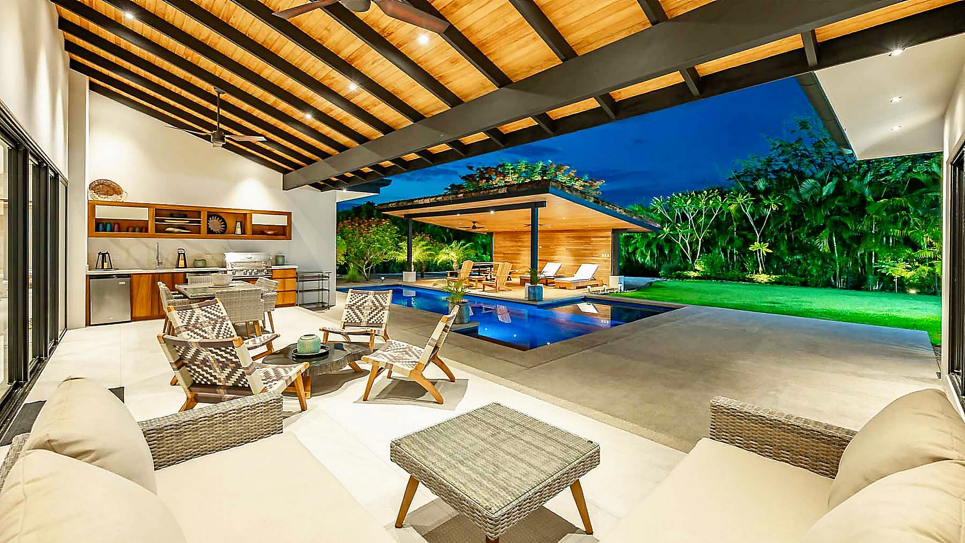 9238-The home for sale a few minutes from the beaches of Guanacaste, Costa Rica