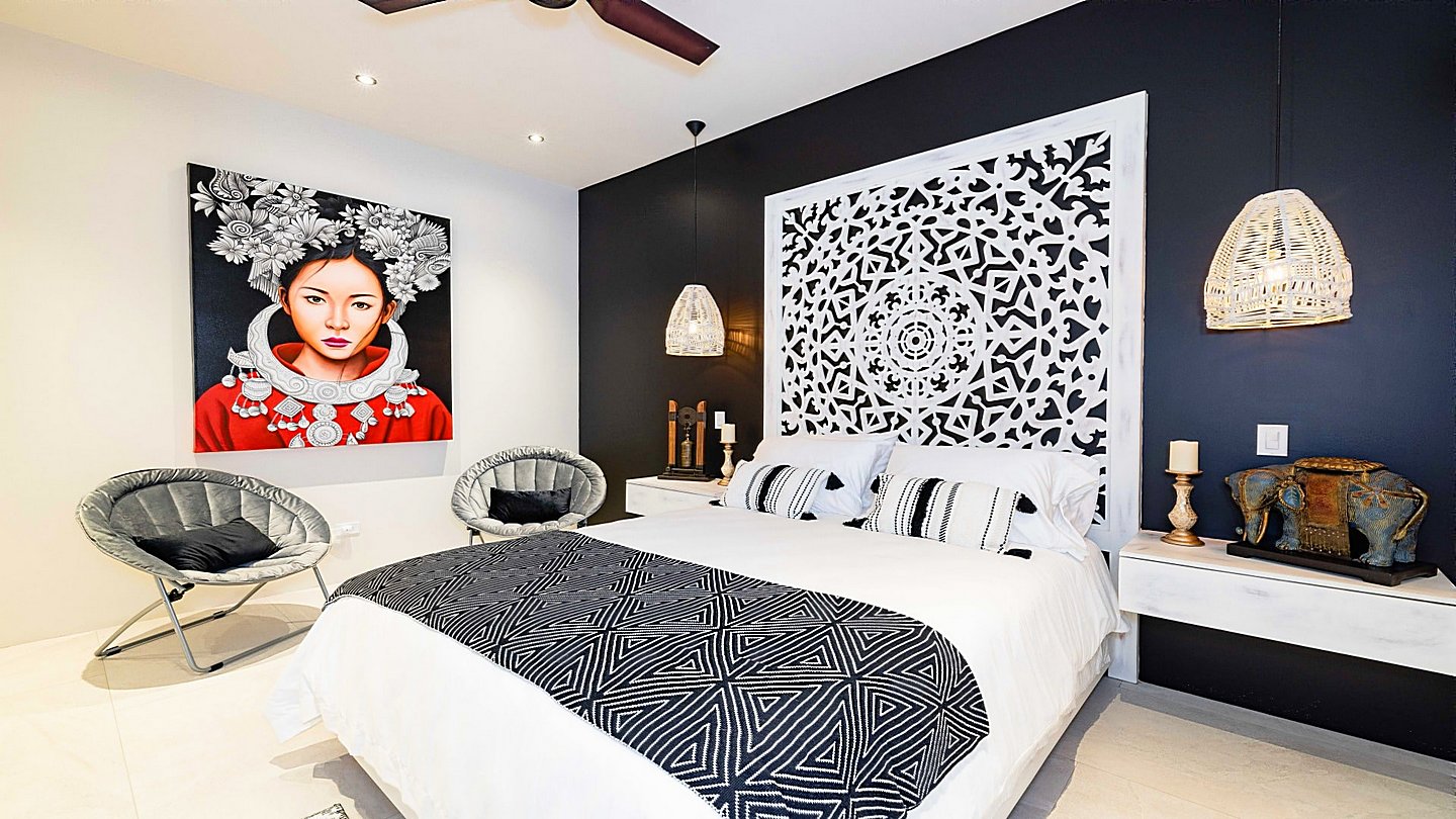 12390-First bedroom