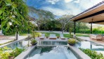 10297-Jacuzzi with pool and garden