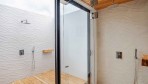 12392-Outdoor shower of the first bedroom