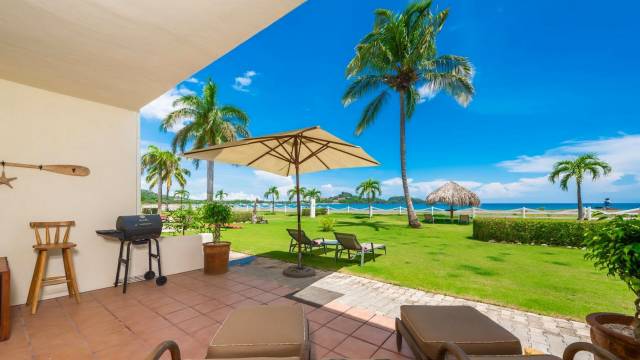 Condo for sale in Costa Rica, ideally located on the beachfront...