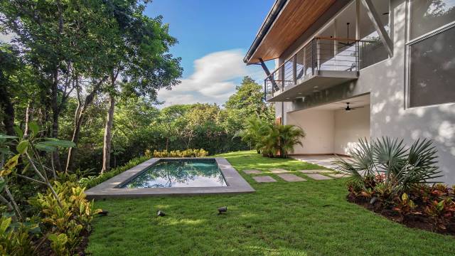 In Playa Grande, home for sale with soothing views of a natural environnement.