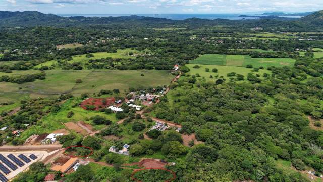 Lots for sale in La Garita with valley views.