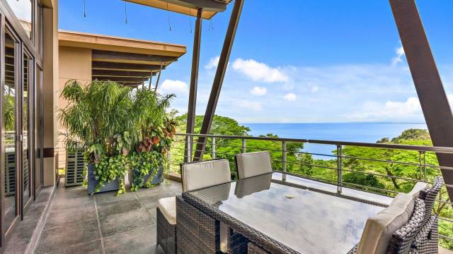 Near Manuel Antonio, penthouse for sale with ocean views.