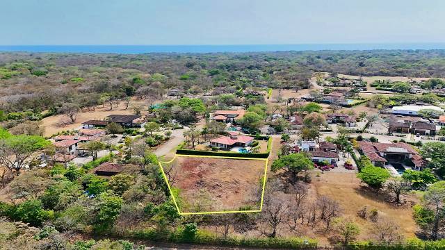 0.62-acre lot for sale in the large gated community of Hacienda Pinilla.